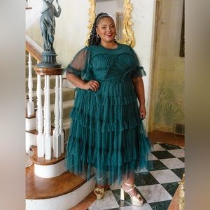 Ivy City Co Whimsical Dress in Emerald Green size 1X NWT never worn